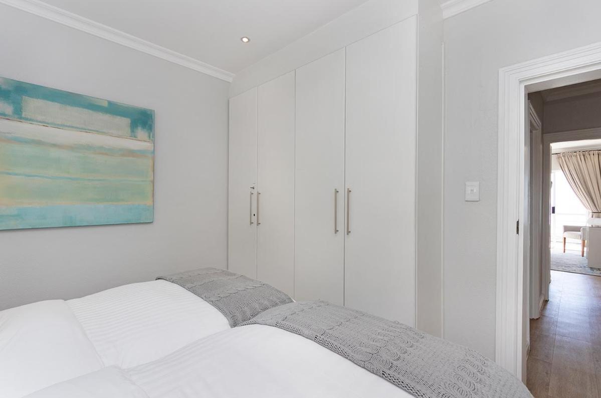 Stunning Sea View Apartment - Camps Bay Cape Town Luaran gambar