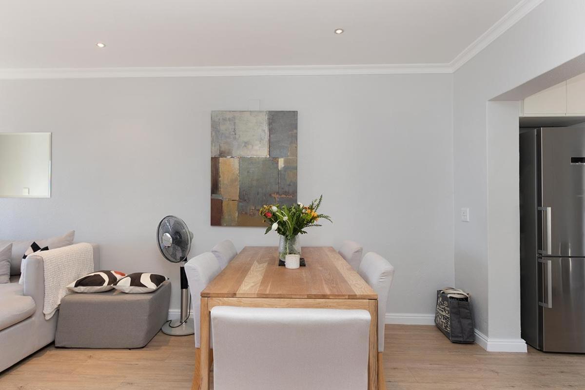 Stunning Sea View Apartment - Camps Bay Cape Town Luaran gambar