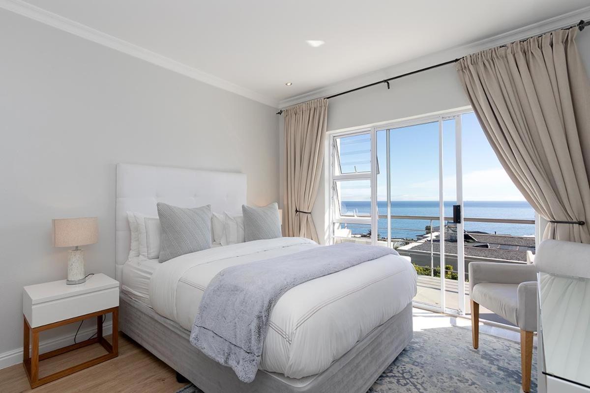 Stunning Sea View Apartment - Camps Bay Cape Town Luaran gambar