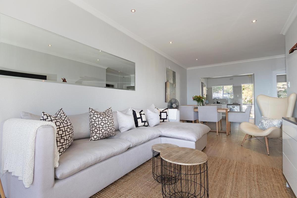 Stunning Sea View Apartment - Camps Bay Cape Town Luaran gambar