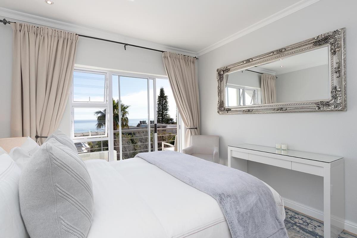 Stunning Sea View Apartment - Camps Bay Cape Town Luaran gambar